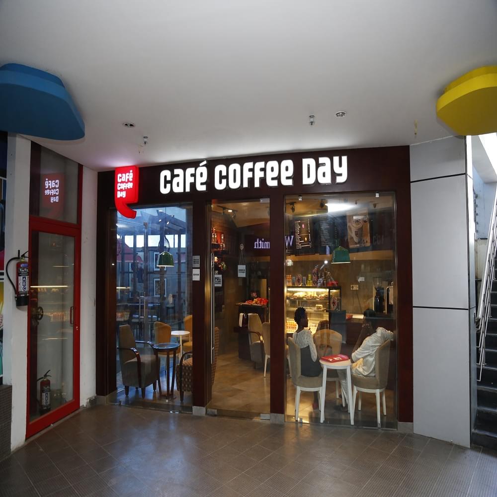 LPU Campus Mall photo 2